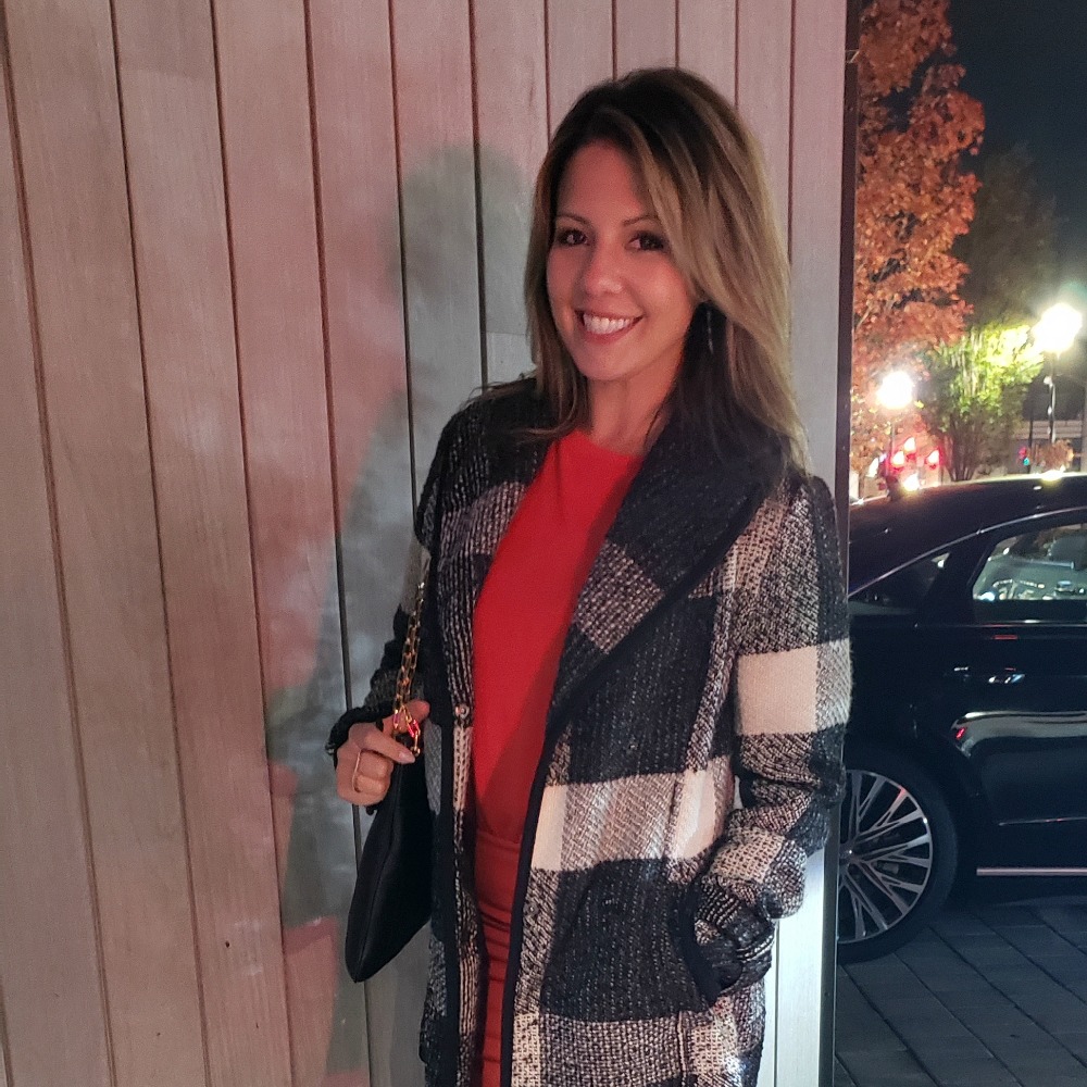 Meet your Posher, Danielle